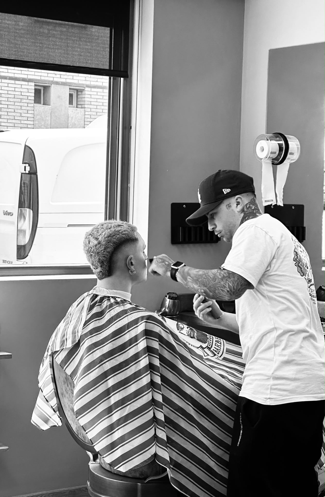 15.16 Barber Studio